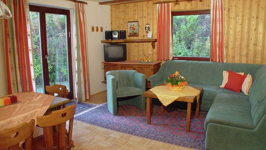 Ferienwohnung für 5 Personen, mit Garten und Sauna - 1