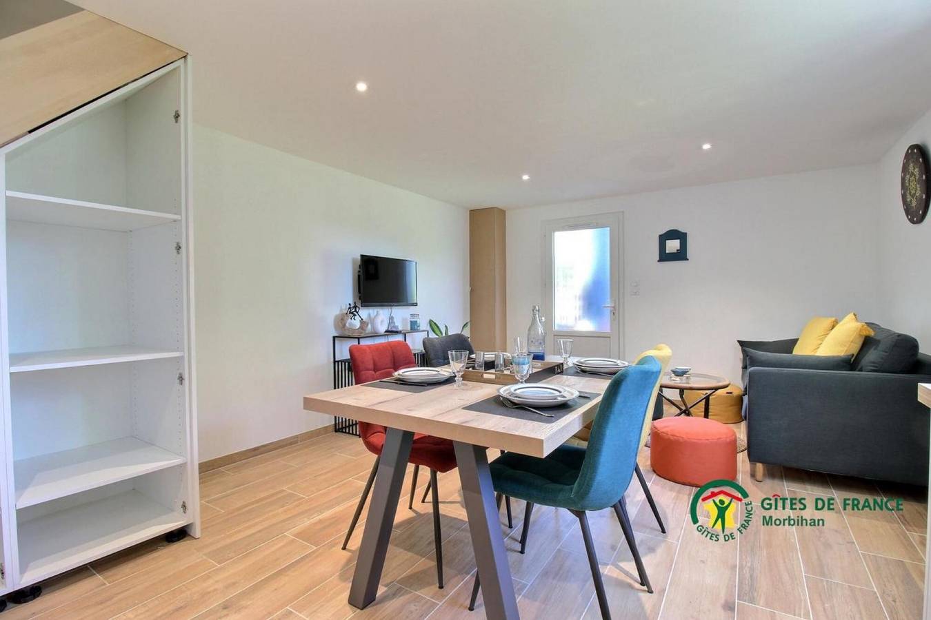 Casa de vacaciones 'La Fleur De Vie' con jardín privado y Wi-Fi in Pluneret, Côte des Mégalithes