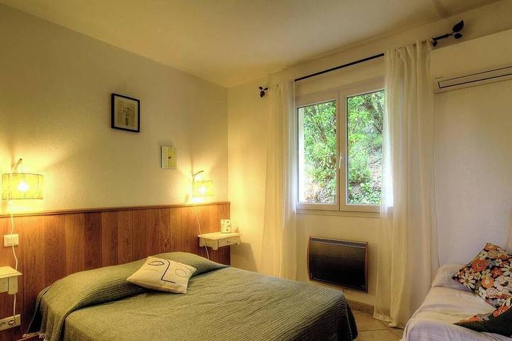 Location de vacances pour 6 personnes, avec terrasse à Murato - 4