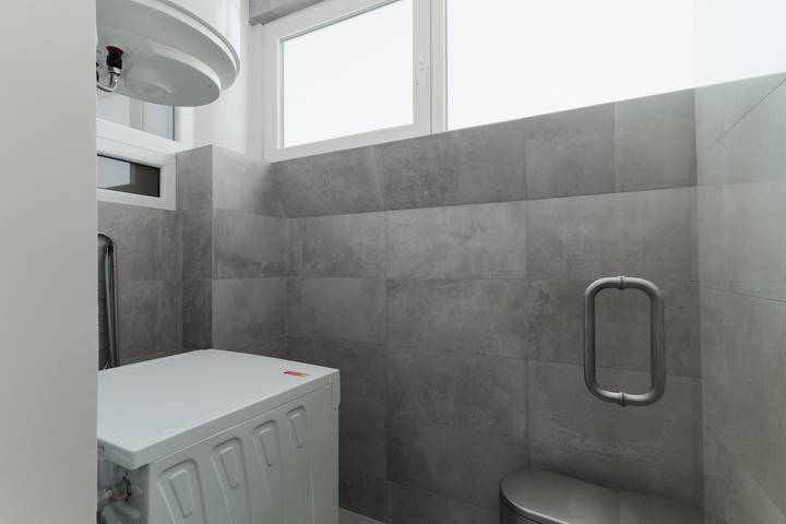 Hel lejlighed, Apartment 'Fernão De Magalhães' with Balcony, Wi-Fi and Air Conditioning in Porto, Porto Distrikt
