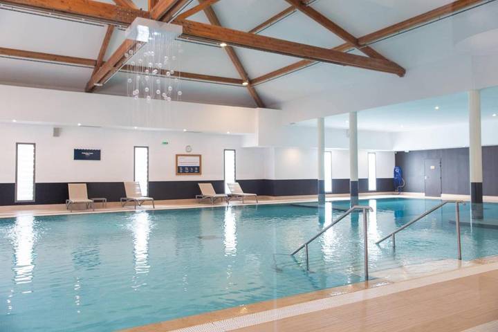 Hotel para 2 personas, con sauna además de jardín y piscina - 1