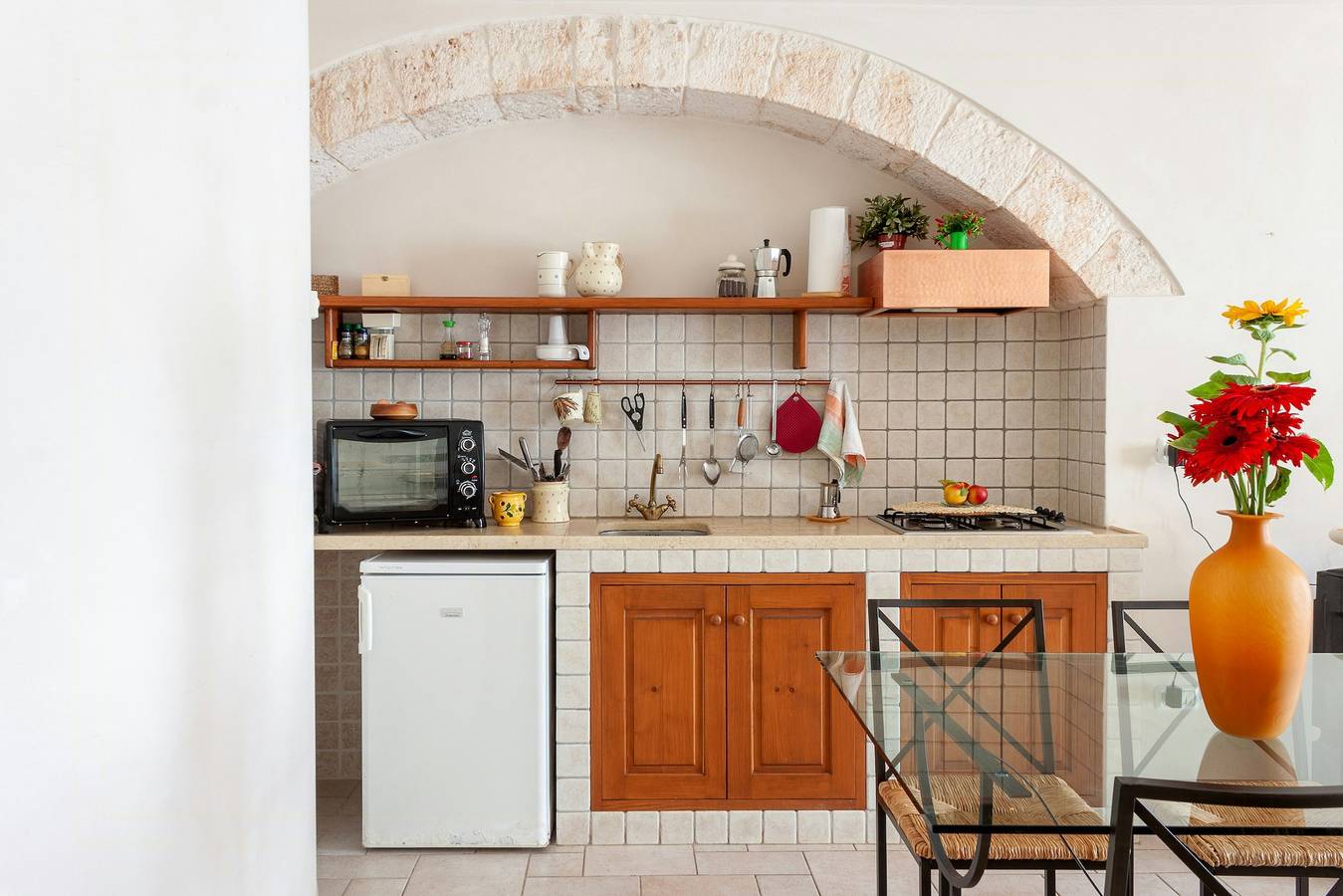 Maison parmi les vergers avec jacuzzi à Cisternino in Cisternino, Salento