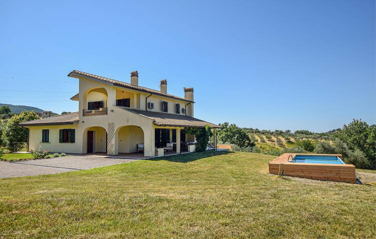 Casa vacanza per 10 persone, con terrazza e piscina - 1