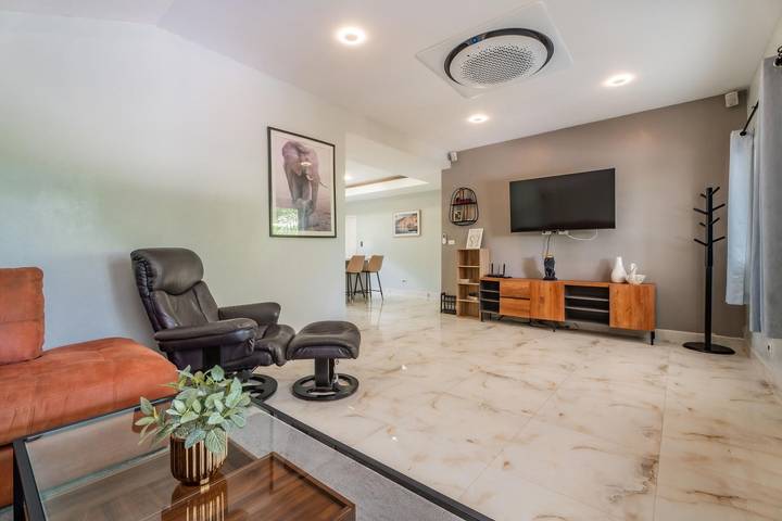 Holiday home for 4 people, with garden, child-friendly in Phuket Province