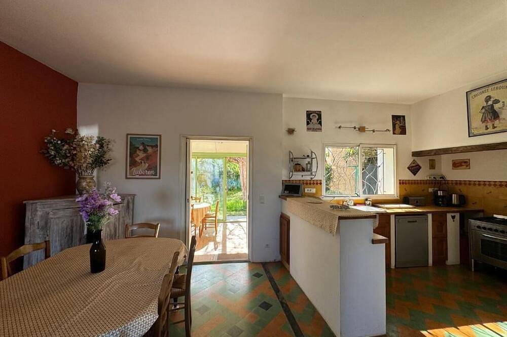 Charmant huis in de Luberon, omheinde tuin in Saint-Martin-de-Castillon, Parc naturel régional du Luberon