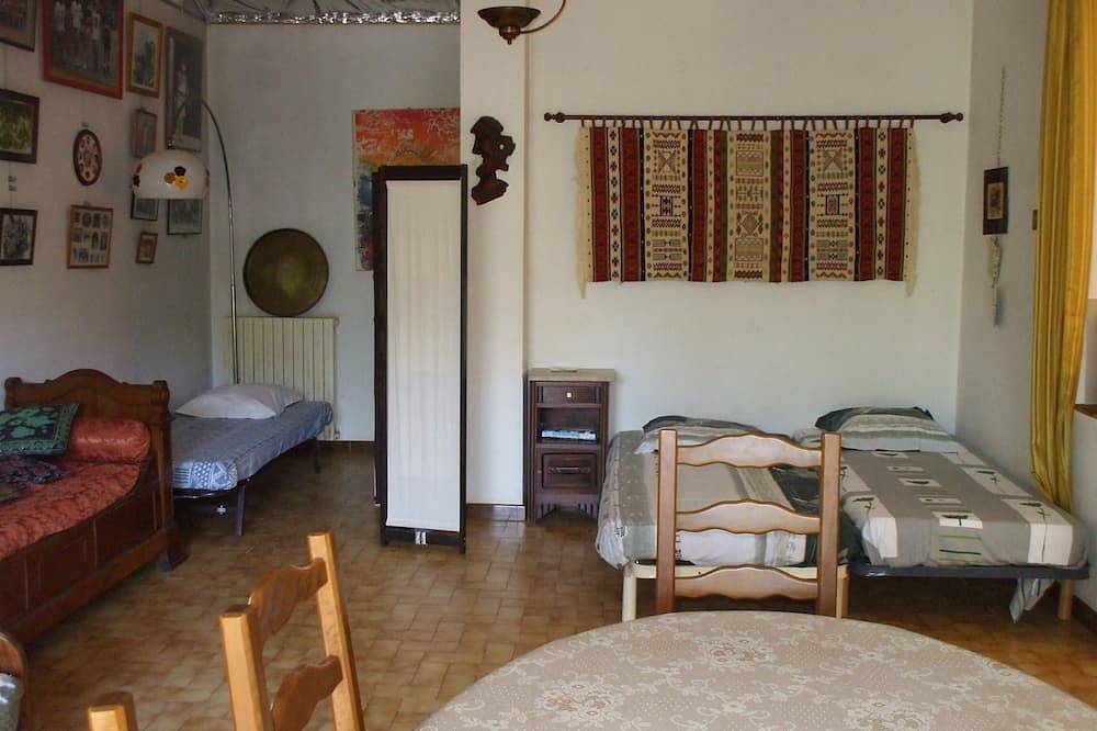 Maison de famille 4 ou 6/7 pers quartier résidentiel in Santa-Lucia-di-Moriani, Arrondissement de Corte