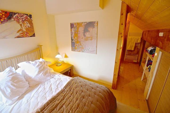 Chalet pour 9 personnes, avec piscine ainsi que balcon et jacuzzi à Vaujany - 2