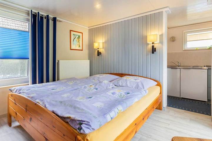 Ferienhaus für 2 Personen, mit Garten in Bergen auf Rügen - 2