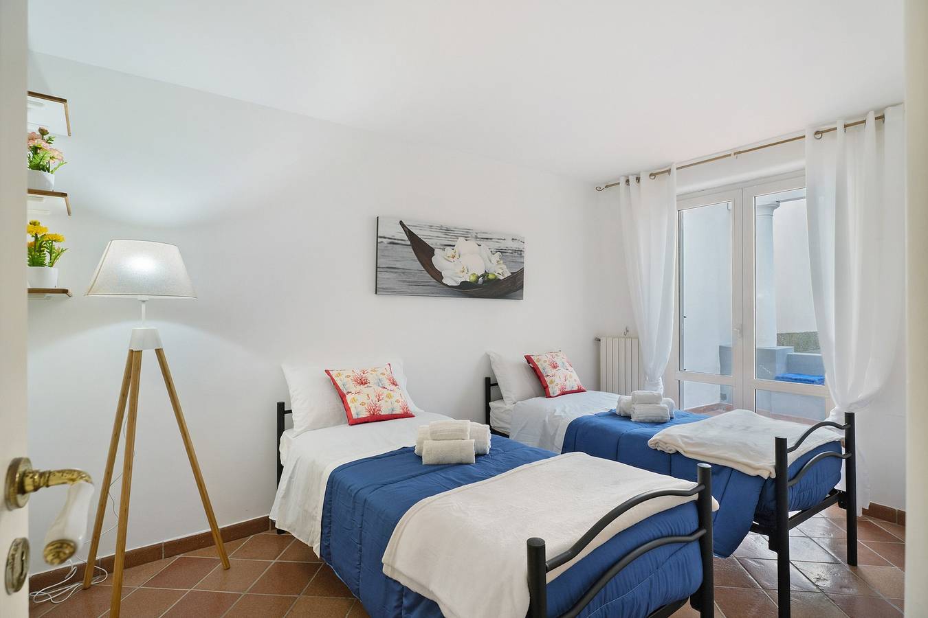 La Perla House Capri – Cozy Guest House with Garden, Balcony and Terrace in Anacapri, Naples Province