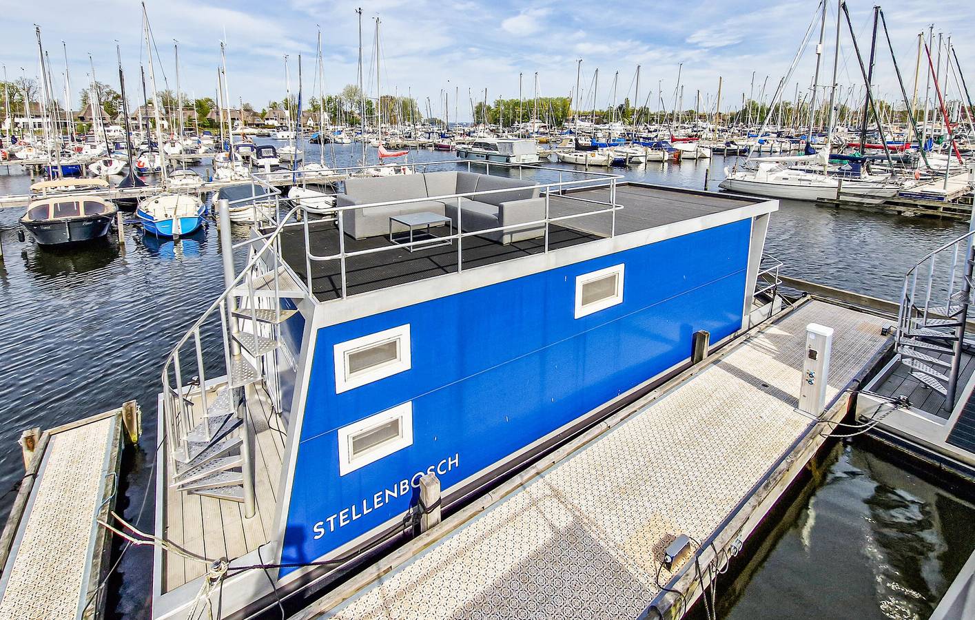 Hausboot für 6 Personen mit Ausblick in Naarden, Nordholland
