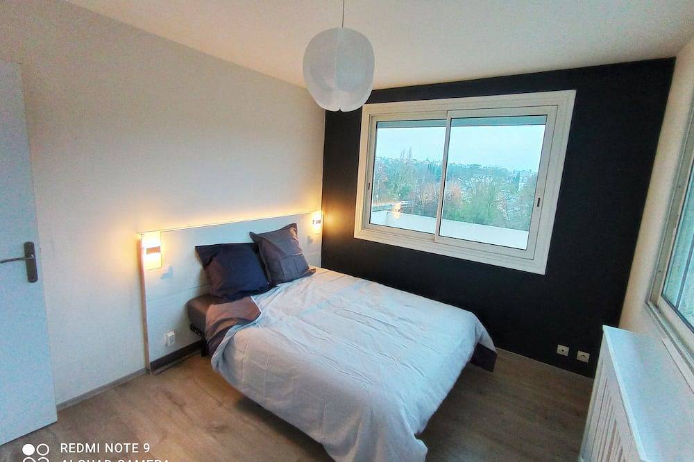 Entire apartment, Chez Jean-claude, vue Panoramique au Réveil in Poitiers, Vienne