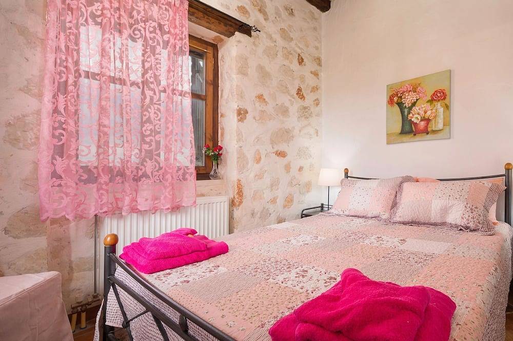 Varta Village - Elea House in Zante