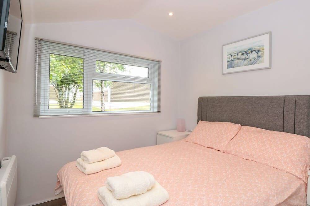 201 Norton Park, pet friendly, country holiday cottage in Dartmouth in Dartmouth, Devon