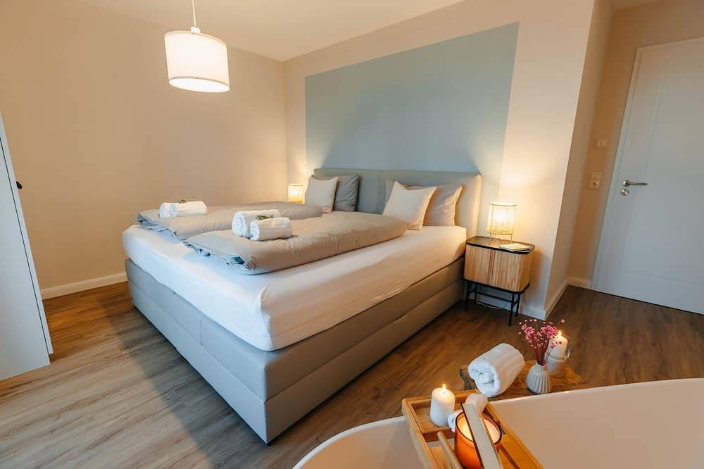 Ganze Wohnung, Ferienwohnung mitten im Wald am Ratzeburger Küchensee in Ratzeburg, Ratzeburger See