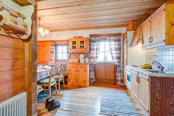 Chalet für 9 Personen in Heiligenblut, Bezirk Spittal an der Drau, Bild 2