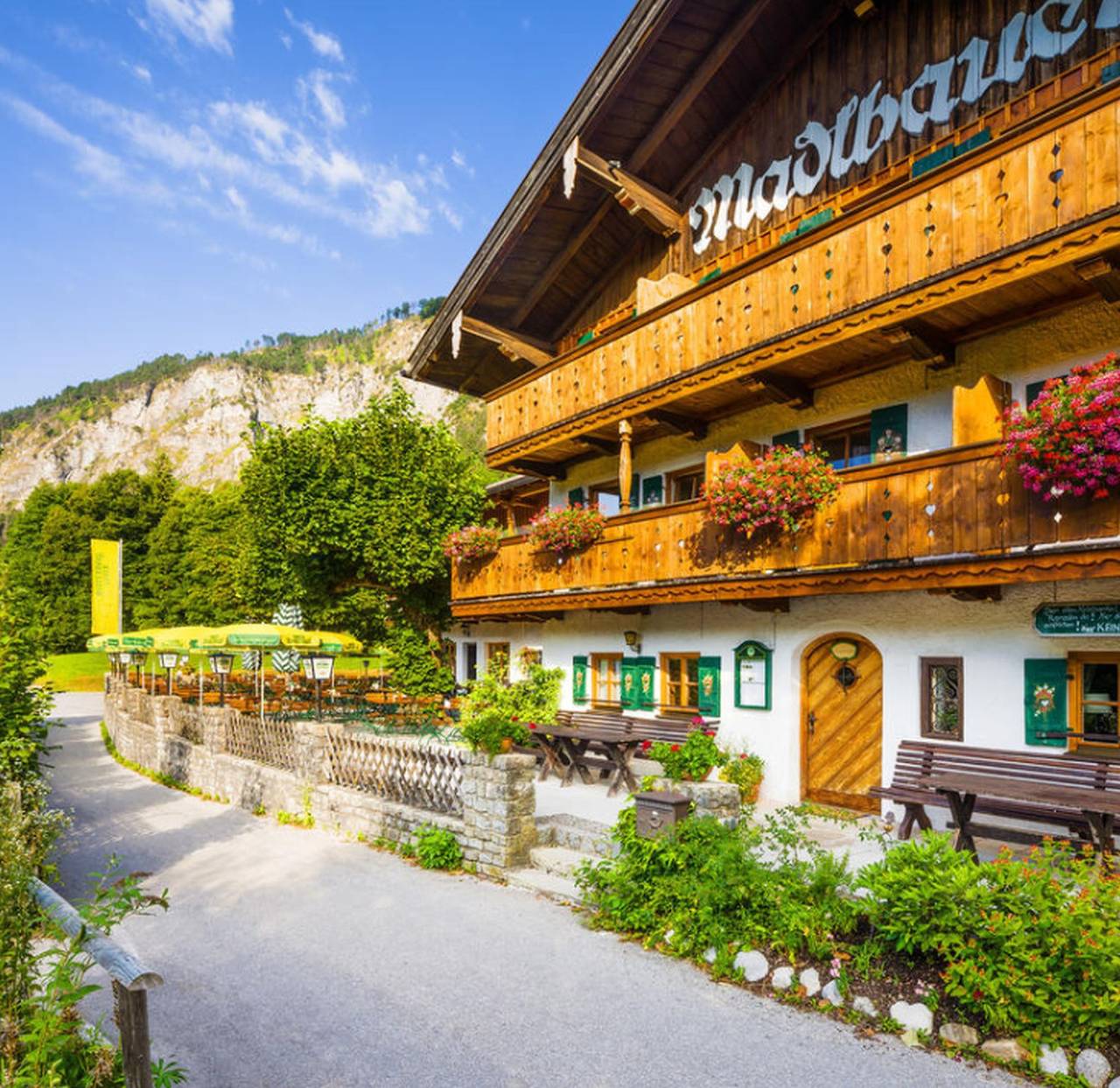 Alpengasthof Madlbauer - Doppelzimmer mit eigenem Wc/Bad über dem Gang in Thumsee, Bad Reichenhall