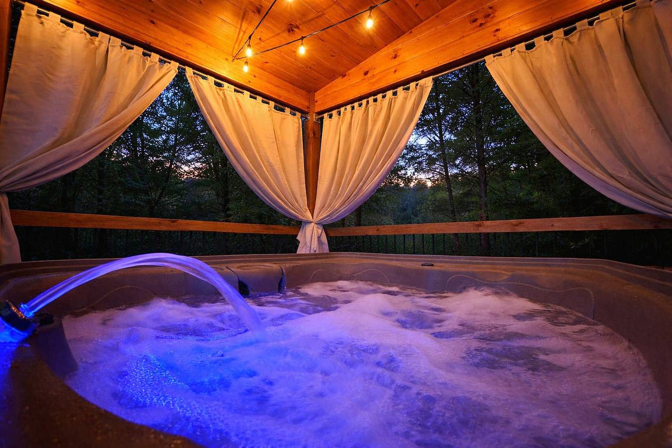 Entire apartment, Smoky Mist Ridge in Sevier County