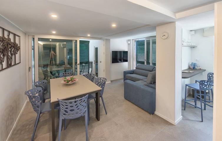 Ferienwohnung für 7 Personen, mit Terrasse in Porto Azzurro - 3