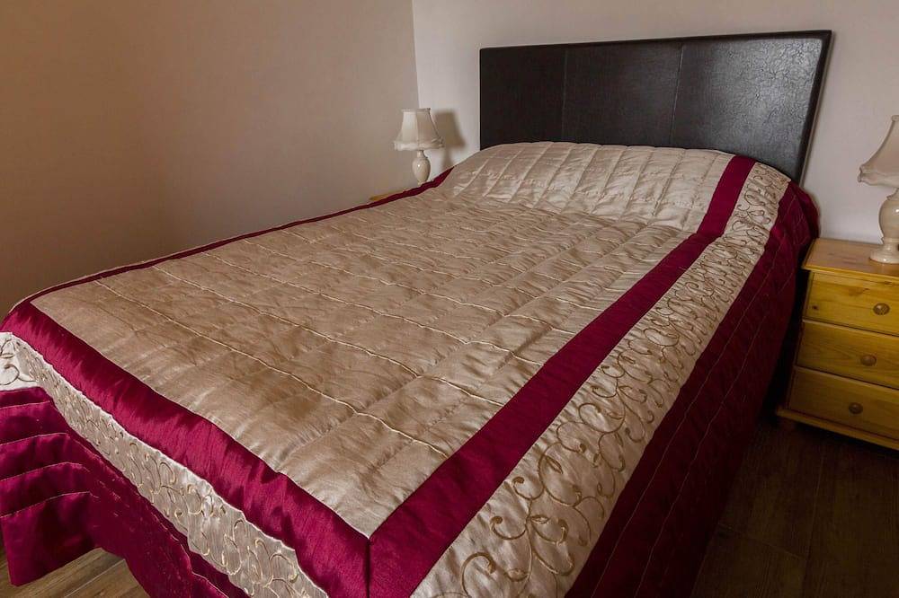 Private Boutique Farm Cottage and Activities on Rural Ireland in Claremorris=Swinford Municipal District, County Mayo