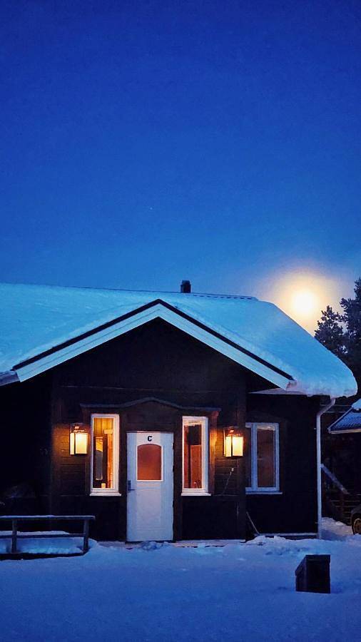 Riverfront Aurora Chalet in Kiruna, Laponie (Suède)