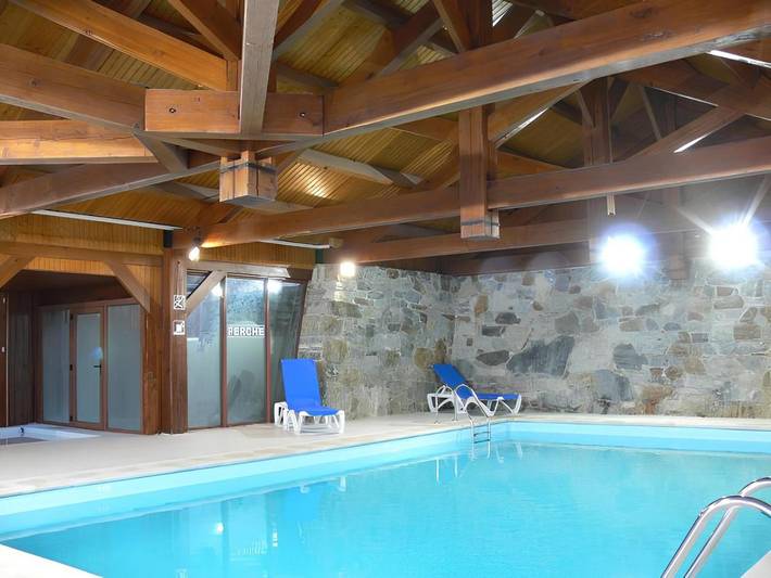 Gîte pour 8 personnes, avec sauna et vue ainsi que balcon et piscine, animaux acceptés dans Guzet-Neige - 2