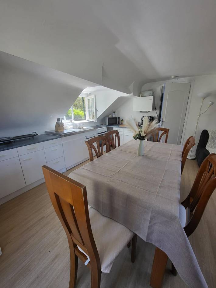 Studios Les Iris - Gîte Bellevue: terraza privada, jardín común y Wi-Fi in Monthou-sur-Cher, Sologne