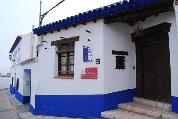 Apartamento para 3 personas, con Balcón y Terraza además de Piscina y Vistas en Campo de Criptana