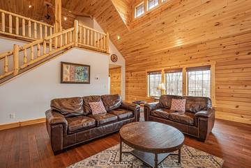 Vacation Home for 11 Guests in Garrett County, Deep Creek Lake, Picture 3