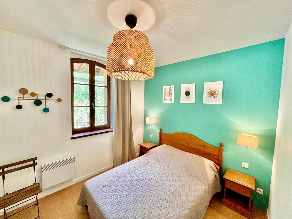 Appartement entier, One-Bedroom Apartment in Aulus-les-Bains, Parc naturel régional des Pyrénées ariégeoises