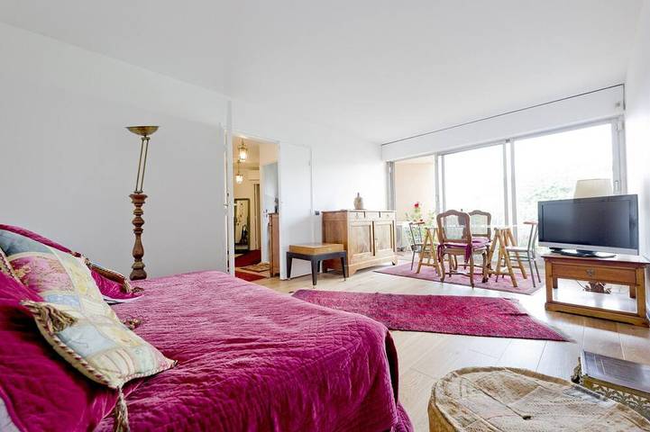 Ganze Wohnung, Helle 2 Schlafzimmer mit Terrasse, Ruhe, Klimaanlage, Aufzug in Bordeaux, Bordeaux und Umgebung