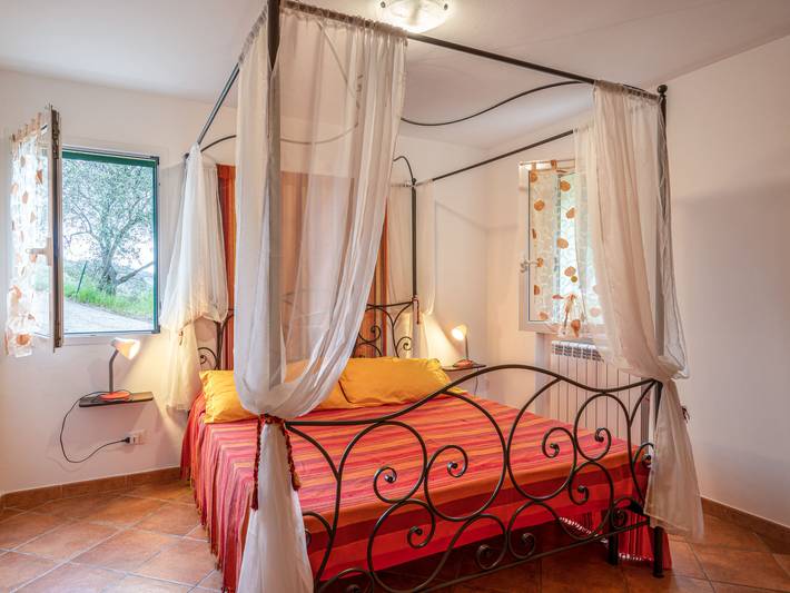 Ferienhaus für 4 Personen, mit Ausblick und Terrasse sowie Garten in Imperia Provinz - 4