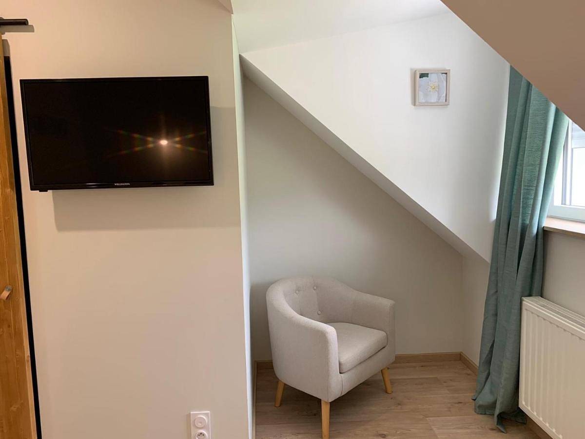 Large Double Room in Peyre-en-Aubrac, Région de Mende