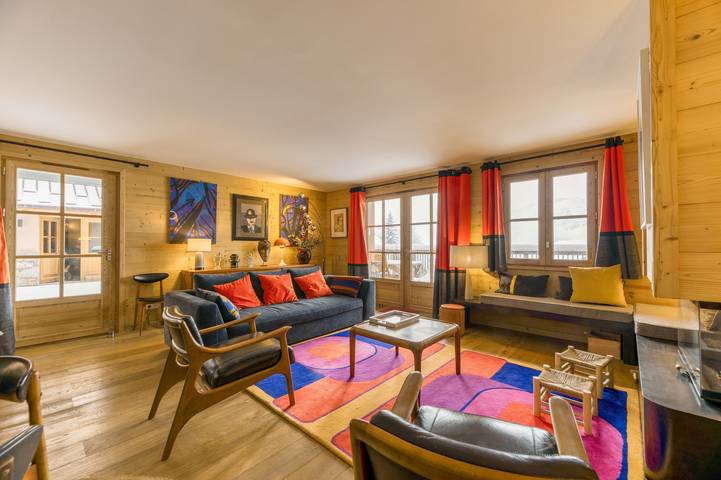 Apartamento entero, Apartamento 'Klochette - Charme Et Famille' con vistas a la montaña, terraza privada y Wi-Fi in Villard-Reculas, Parque Nacional de los Ecrins