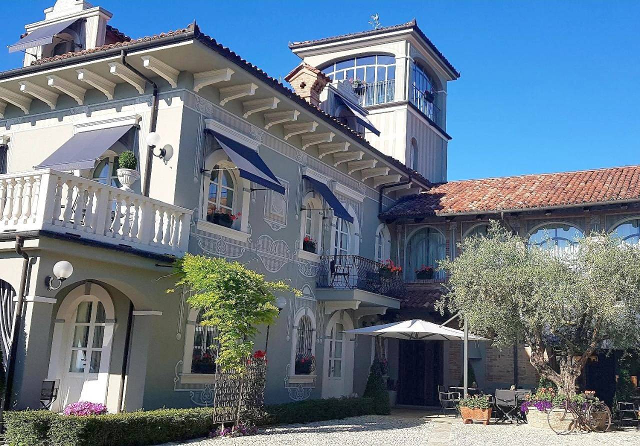 La Ribezza Boutique Hotel in Monforte d'Alba, Langhe