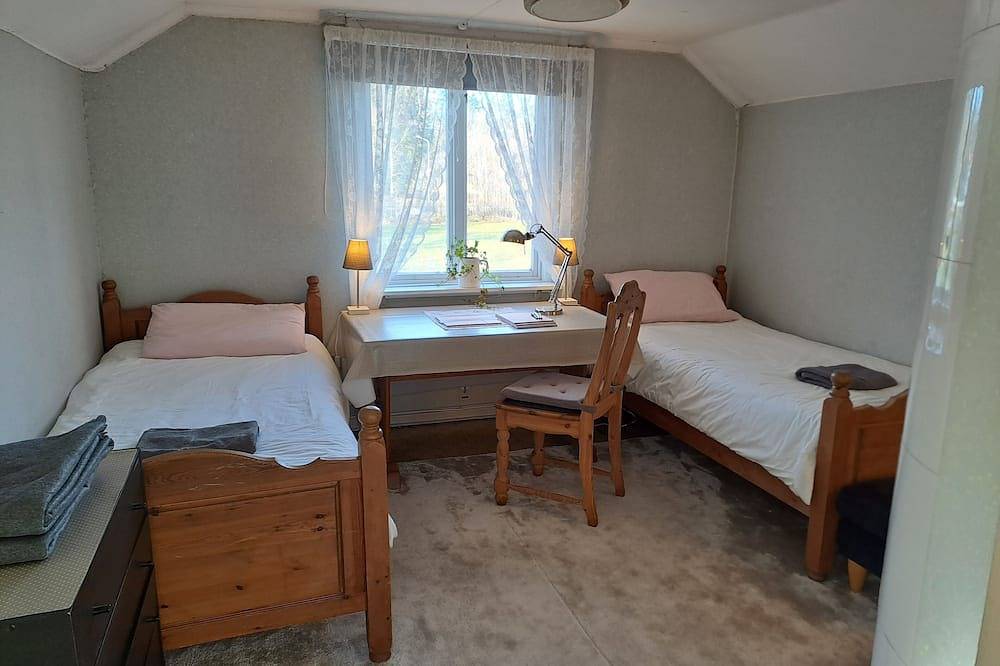 Holmåkra by House Viola. Sleeps 7. in Norra Sandsjö distrikt, Jönköpings län