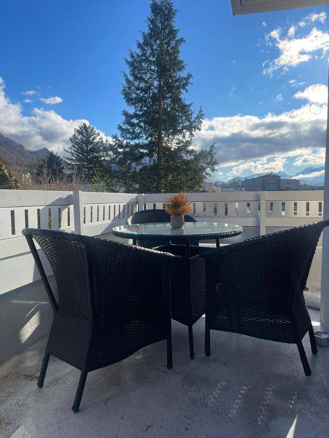 Appartement entier, Modernes Luxus Apartment direkt neben Shopping und Bus in Schaan, Massif du Rätikon