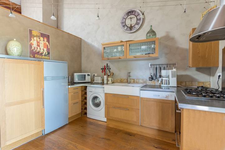 Gîte pour 4 personnes, avec piscine ainsi que terrasse et jardin à Saint-Jean-de-Fos - 4