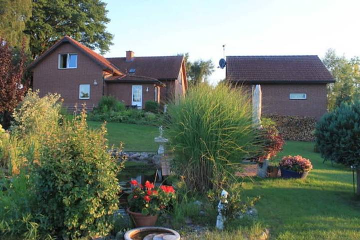 Apartamento entero, Apartamento en Strasen pequeño - Apartamentos justo en el camino de agua Havel in Strasen, Wesenberg