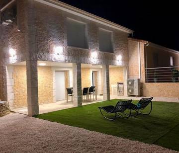Gîte pour 6 personnes, avec jardin et vue à Vendeuvre-du-Poitou