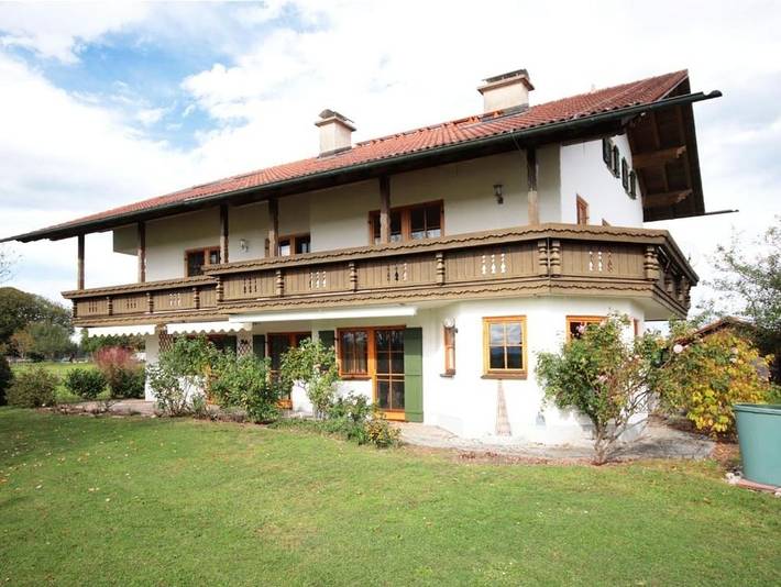 Ferienwohnung für 5 Personen, mit Garten und Terrasse in Polling