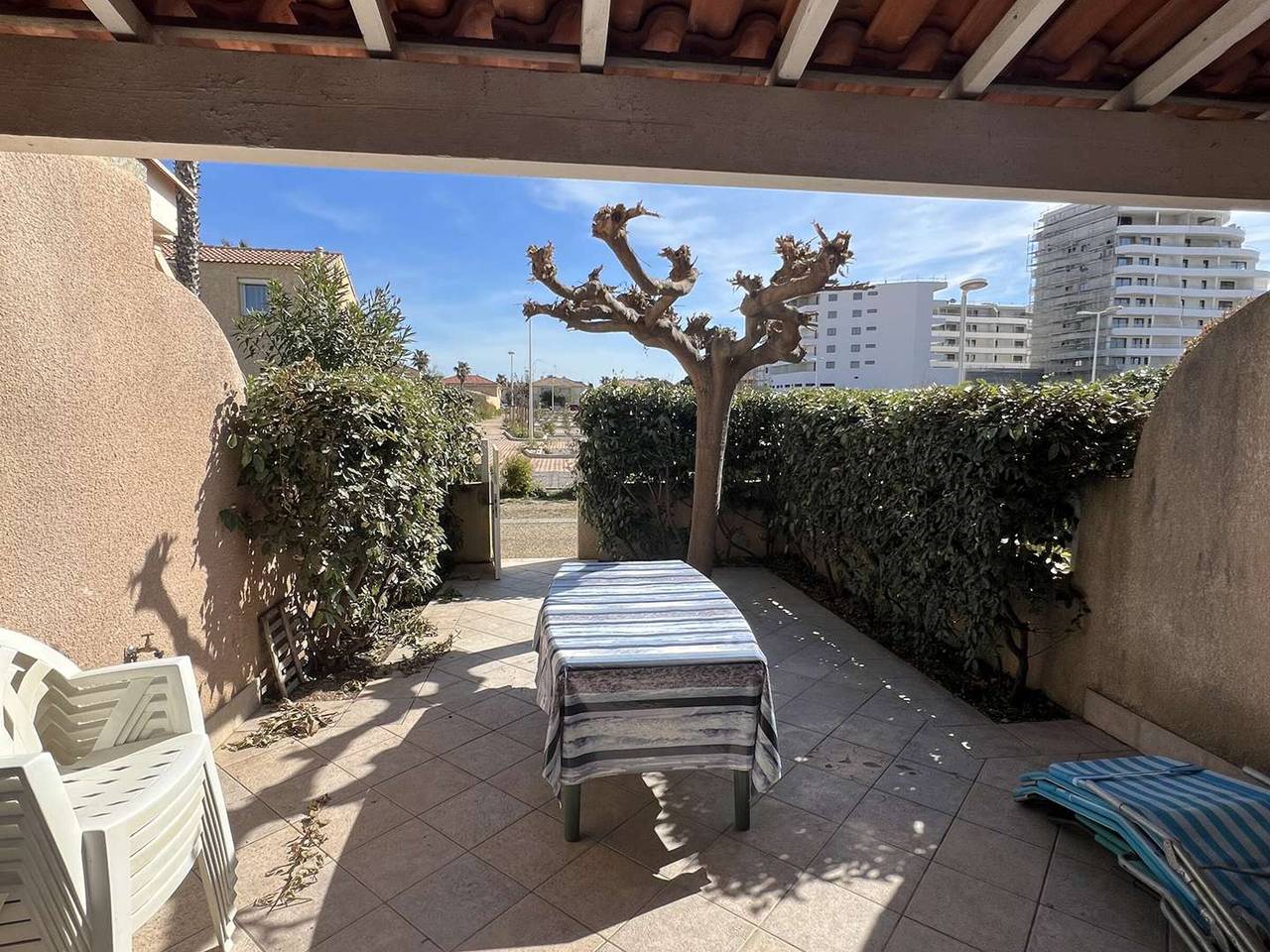 Entire apartment, Cozy pavilion near beach for 6 people with garage in Valras-Plage in Valras-Plage, Mediterranean Coast (France)