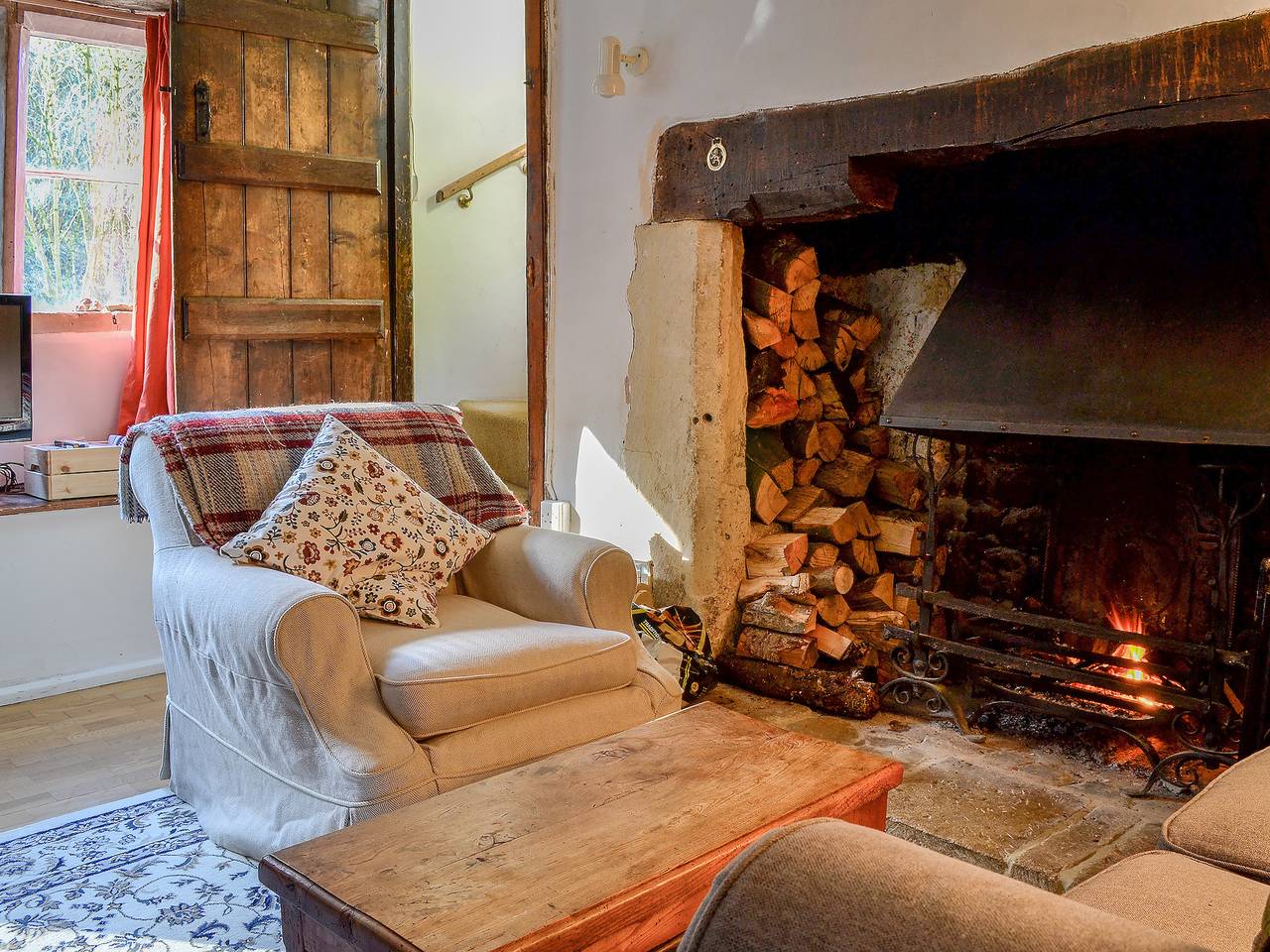 Driftcombe Farmhouse in Stroud, Gloucestershire