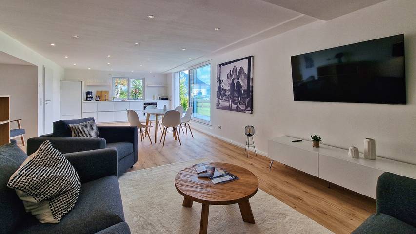Hütte für 4 Personen, mit Terrasse und Garten sowie Ausblick in Ofterschwang