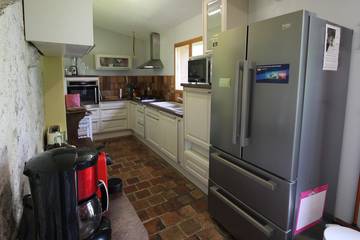 Gîte pour 12 Personnes dans Saint-Léger-Magnazeix, Région de Bellac, Photo 4