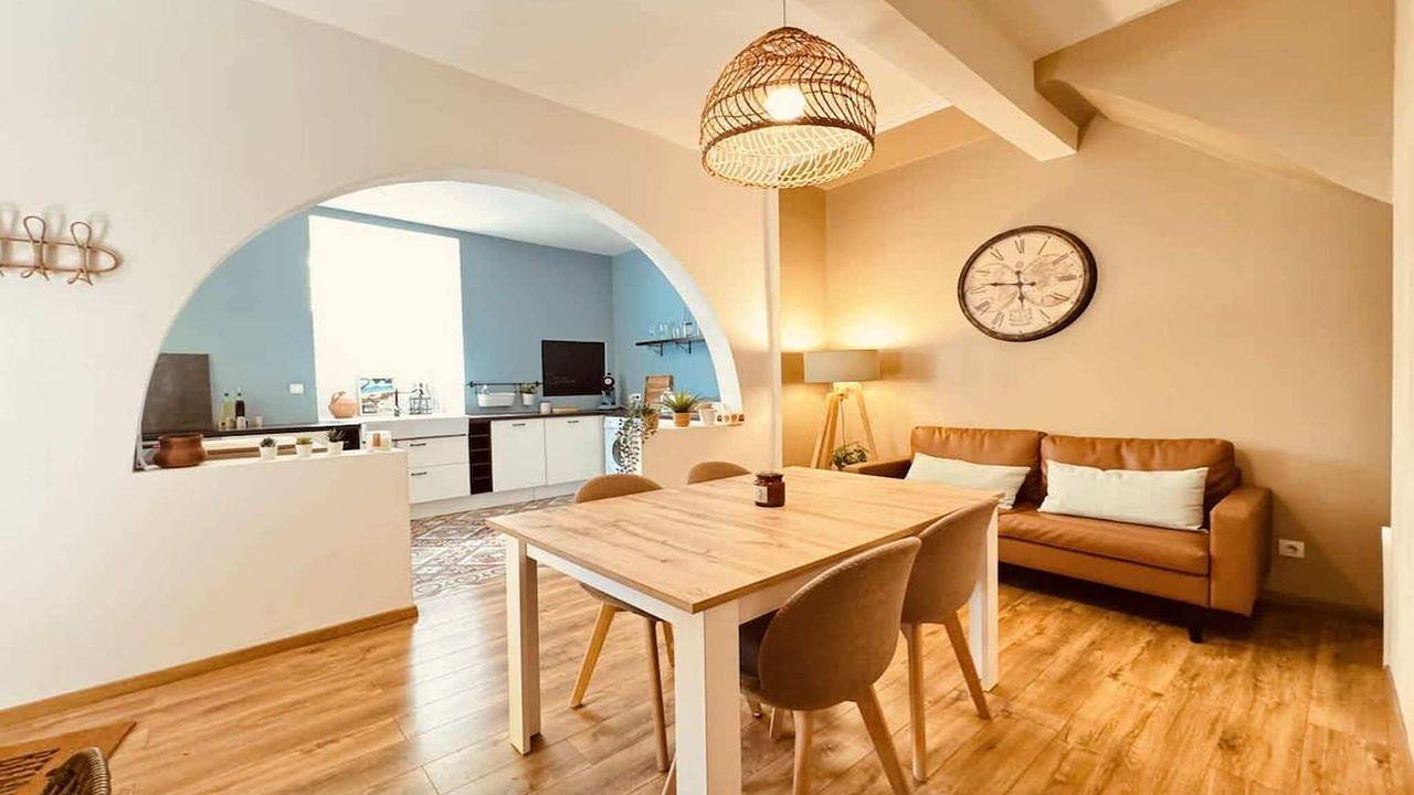 Entire holiday apartment, Ferienwohnung für 6 Personen (95 m²) in Villeneuve Lès Béziers in Villeneuve-lès-Béziers, Côte d'Améthyste