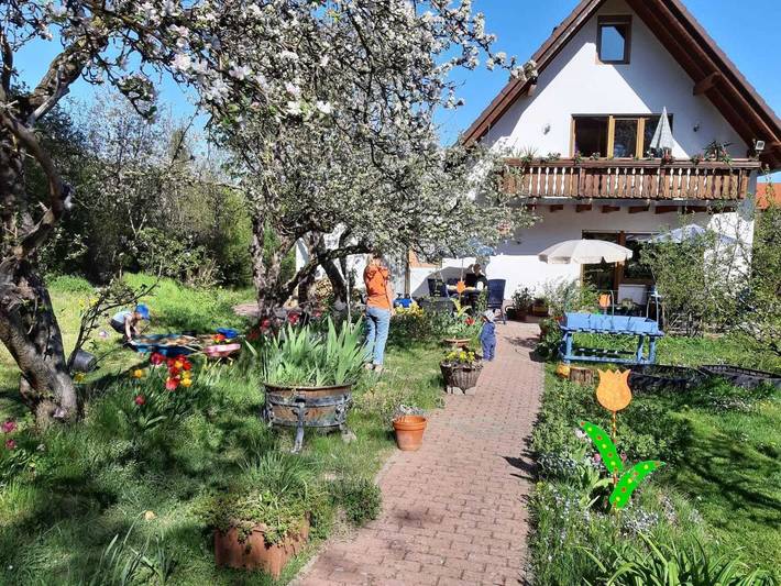 Ferienwohnung für 6 Personen, mit Balkon und Terrasse sowie Garten in Hessen
