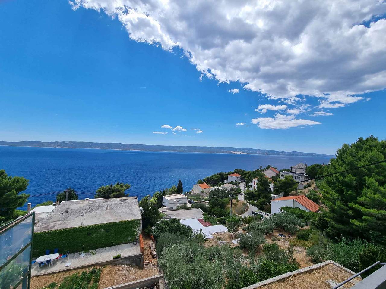 Ganze Ferienwohnung, Ferienwohnung mit Terrasse und Klimaanlage in Marusici, Split-Dalmatien