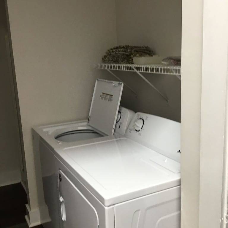 Buchen Sie einen Termin in der State Street in New Albany, Indiana