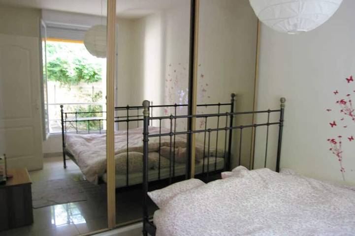 Location de vacances pour 5 personnes, avec terrasse à Pantin - 4