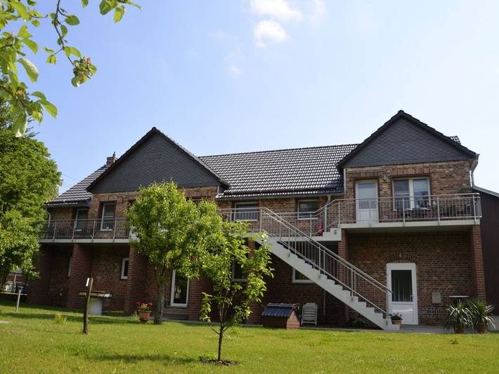 Ferienwohnung für 4 Personen, mit Garten und Terrasse
